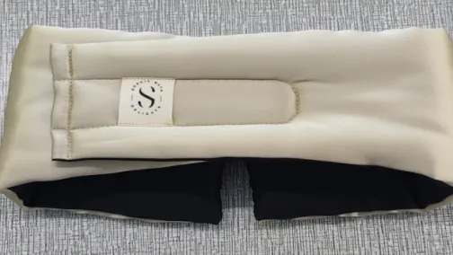 Custom 25momme 6A Grade Silk Eye Mask with Dual-Color Design