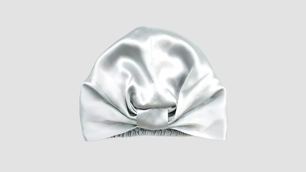Gorro de seda cuadrado