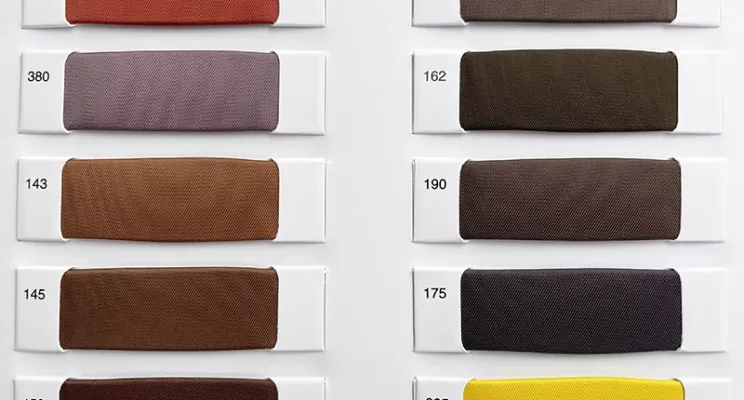Custom Pantone dyed stretch silk fabric color sample