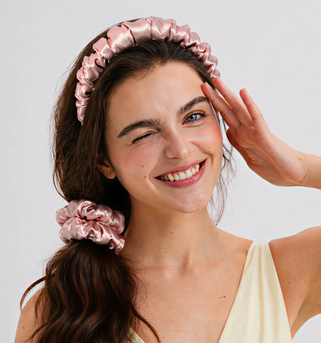 Custom Silk Eye Mask Manufacturing