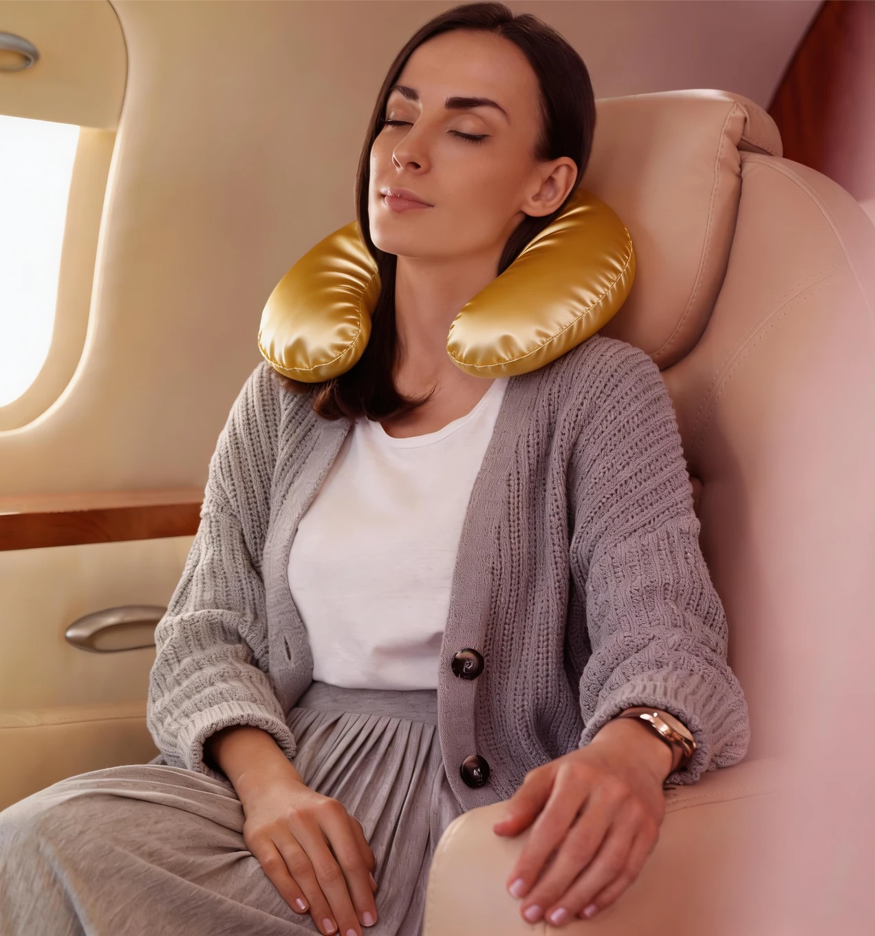 Custom Silk Eye Mask Manufacturing