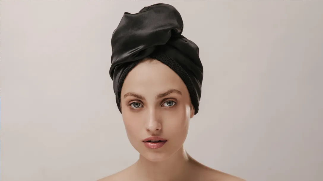 Silk Bonnet for Hair: A Manufacturer's Guide to Benefits, Silk vs Satin, and Choosing a Quality Bonnet