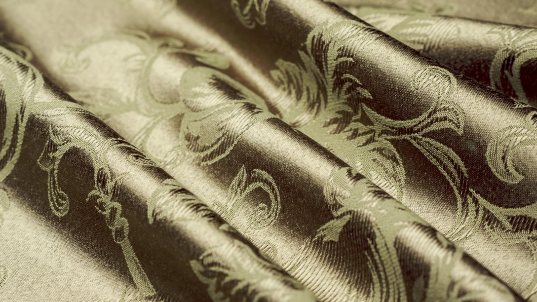 What Is Silk Jacquard Fabric? A Manufacturer's Guide to Woven Patterns, Weights, and Applications